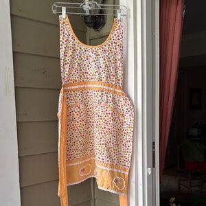 Sur La Table Vtg apron. Colorful Fruit design with “patch” oranges. Pre-loved